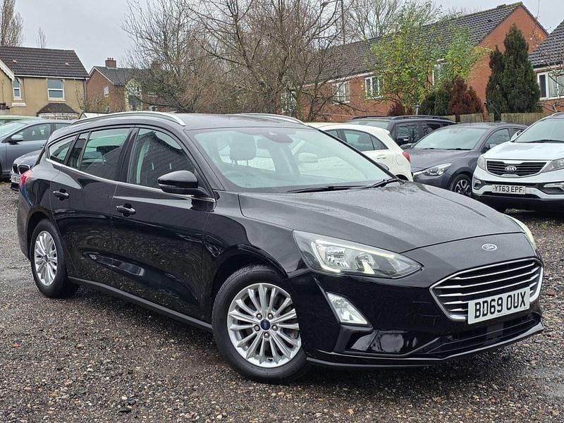 Used Ford Focus Titanium 2019 Black Estate