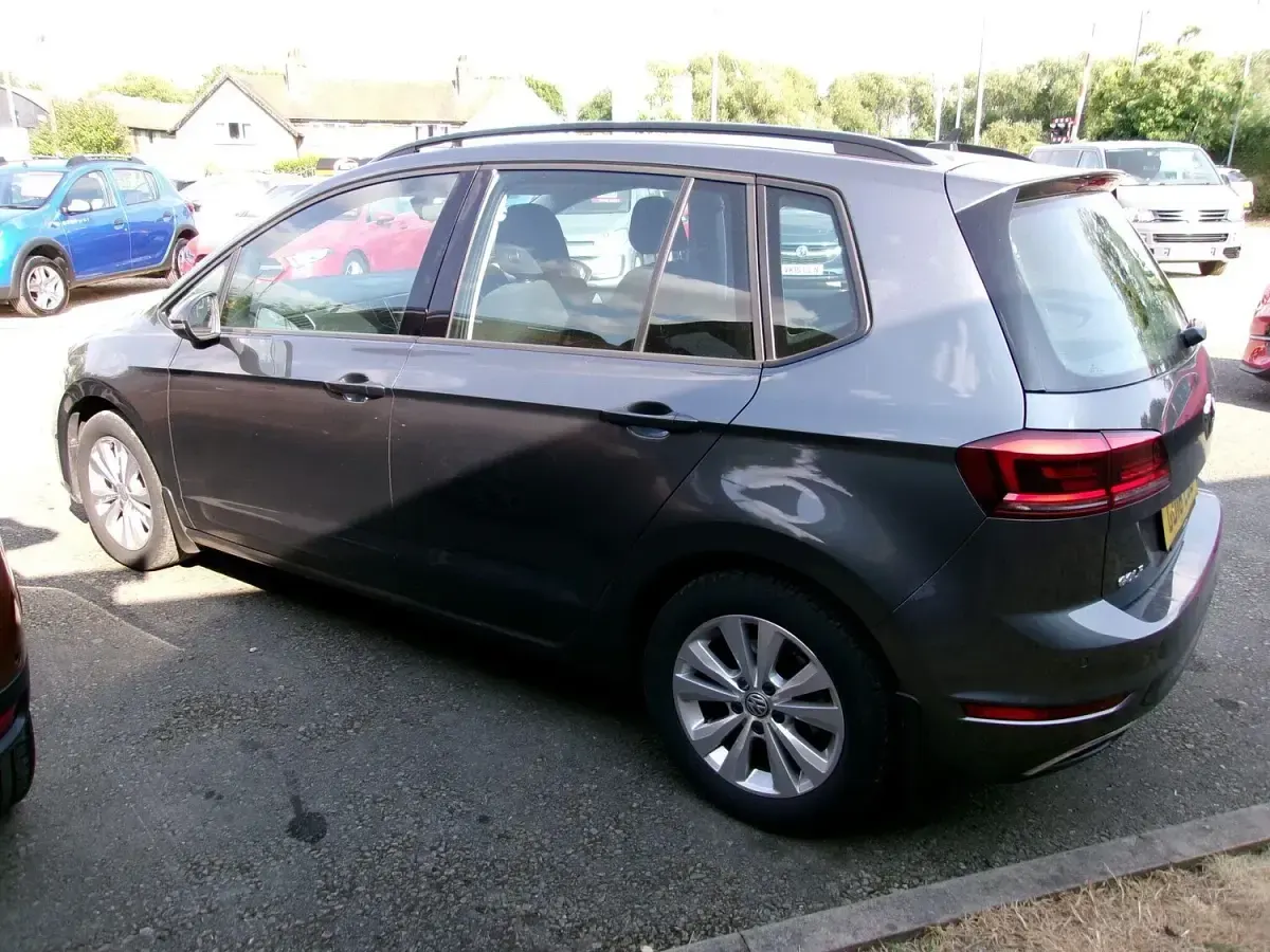Used VW Golf Sportsvan SE 2018 Grey MPV