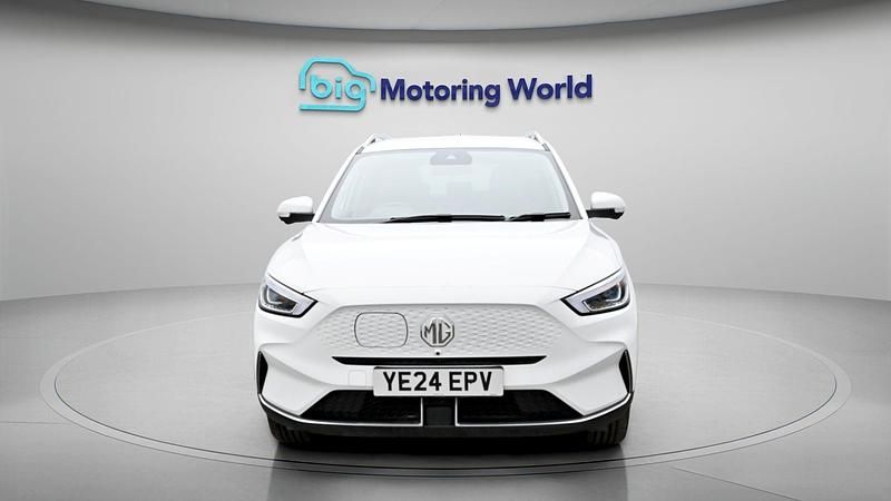 Used MG ZS Trophy Connect 114 kW (156 HP) 2024 White SUV