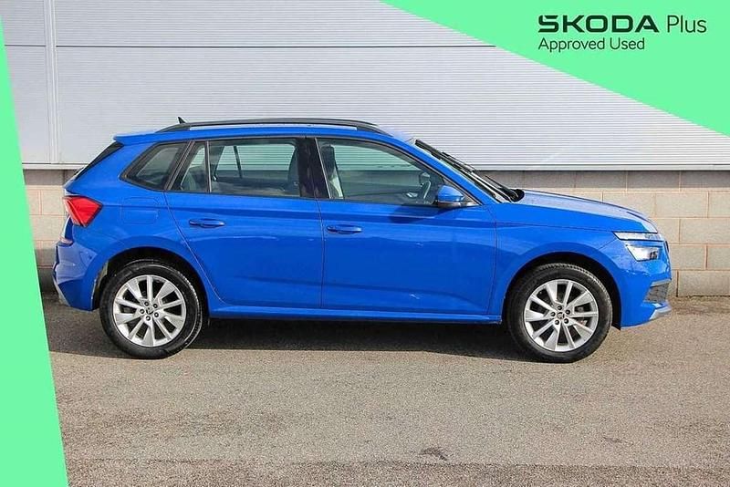 Used Skoda Kamiq SE 94 HP (69 kW) 2022 Energy blue SUV