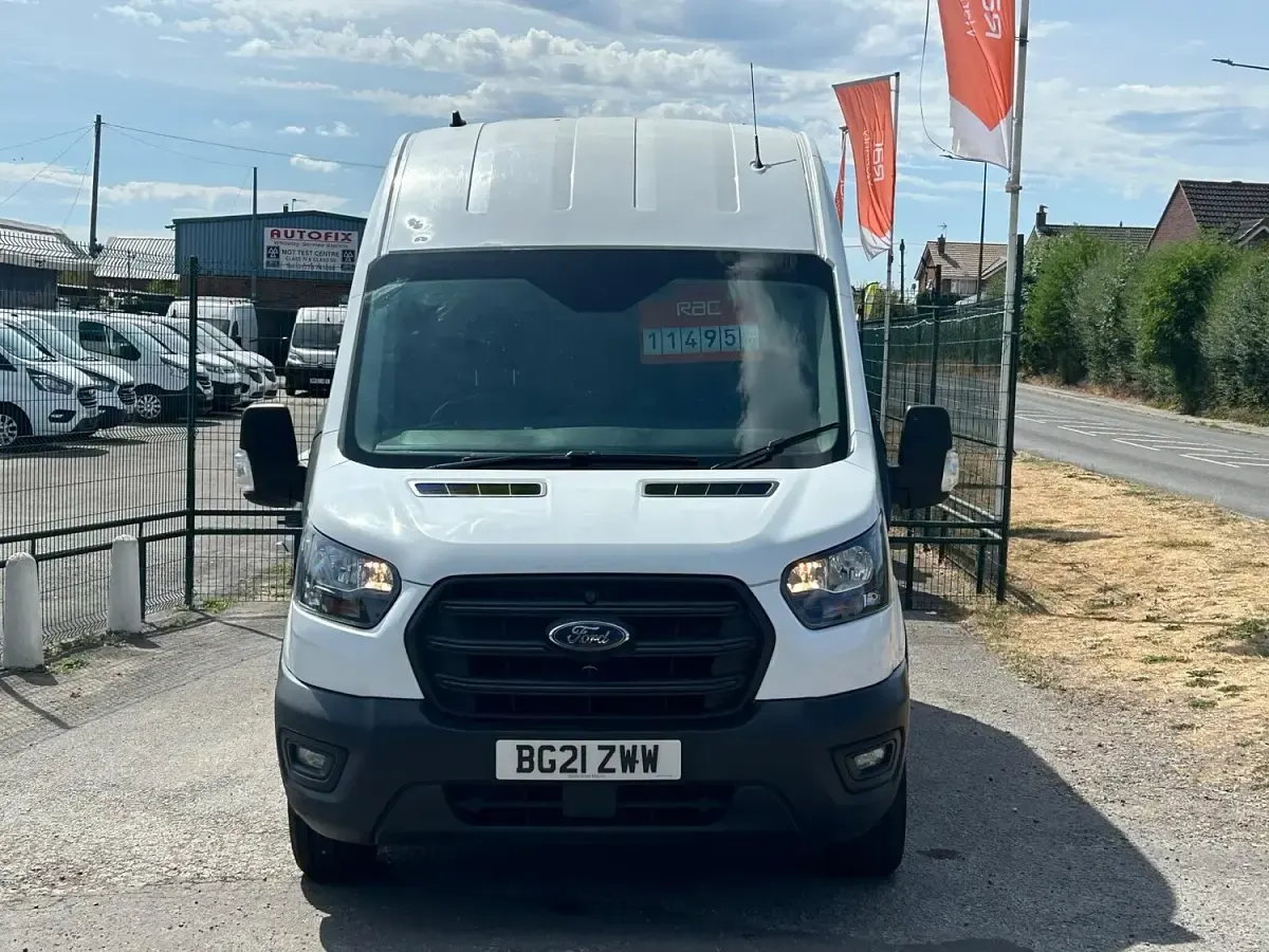 Used Ford Transit S 130 HP (95 kW) 2021 White Van