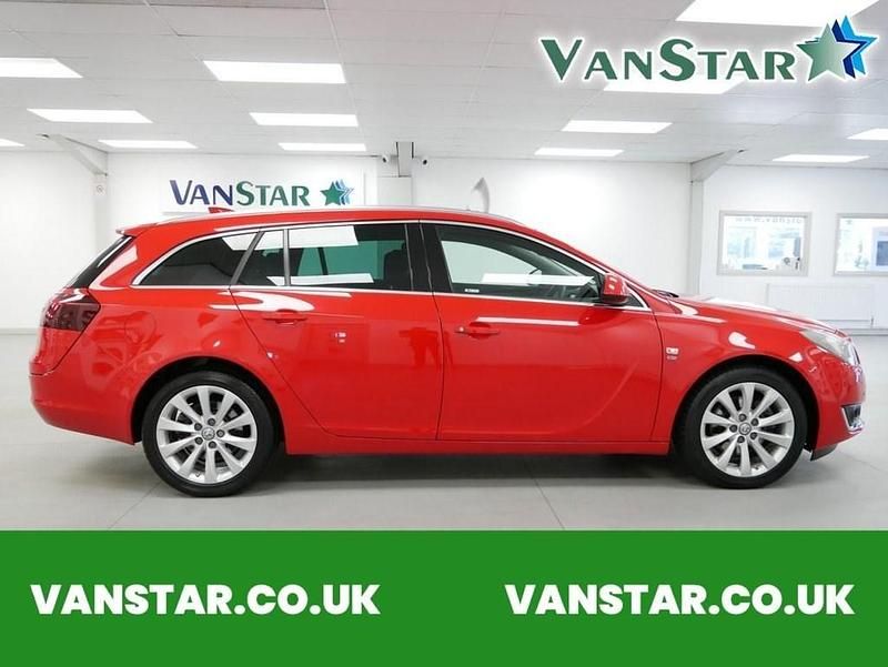 Red Used 2017 Vauxhall Insignia Elite Estate | £8,989 (Super price) - Image 1/4