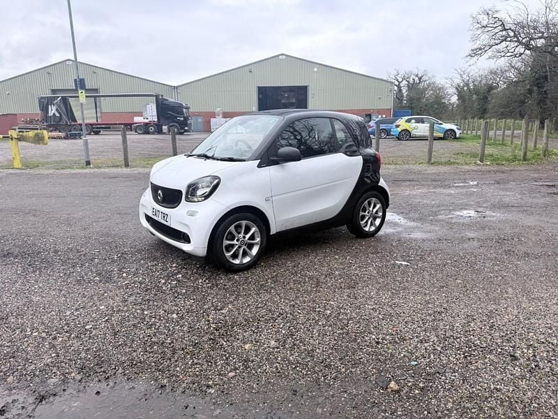 Used Smart ForTwo Coupé Passion Premium 2017 White Coupe