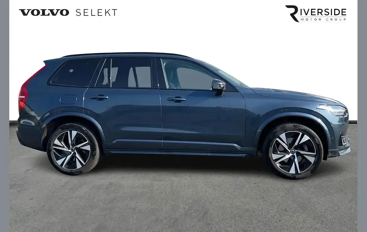 Used Volvo XC90 Plus 247 HP (181 kW) 2024 Denim blue SUV