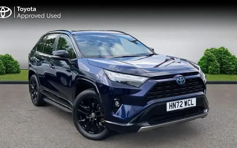 Usado Toyota RAV4 218 HP (160 kW) 2023 SUV