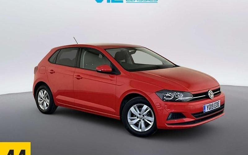Usado VW Polo SE 65 HP (47 kW) 2019 Vermelho Citadino