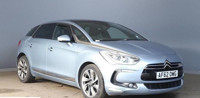 Used Citroën DS5 2012 Blue Hatchback