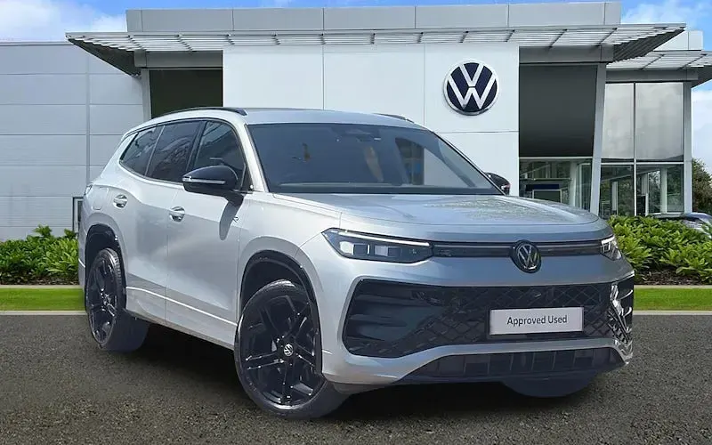 Used VW Tayron R-line 150 HP (110 kW) 2025 SUV