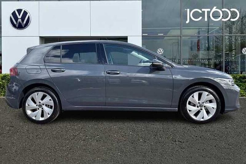 Used VW Golf VIII 150 HP (110 kW) 2026