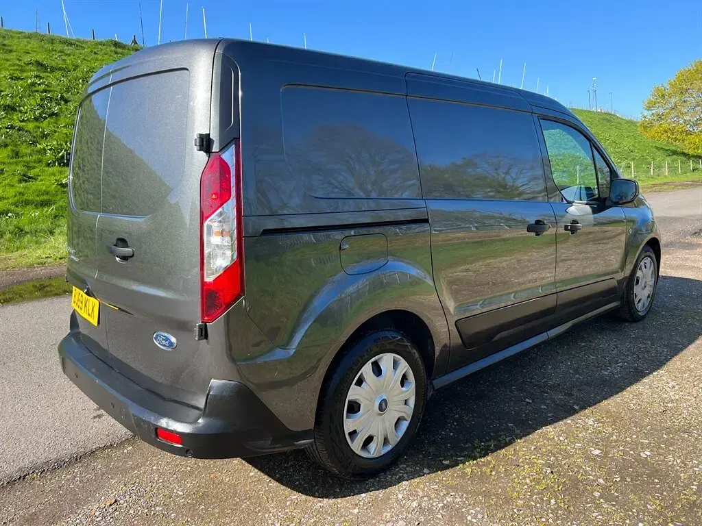 Used Ford Transit Connect Trend 99 HP (72 kW) 2019 Metallic grey MPV