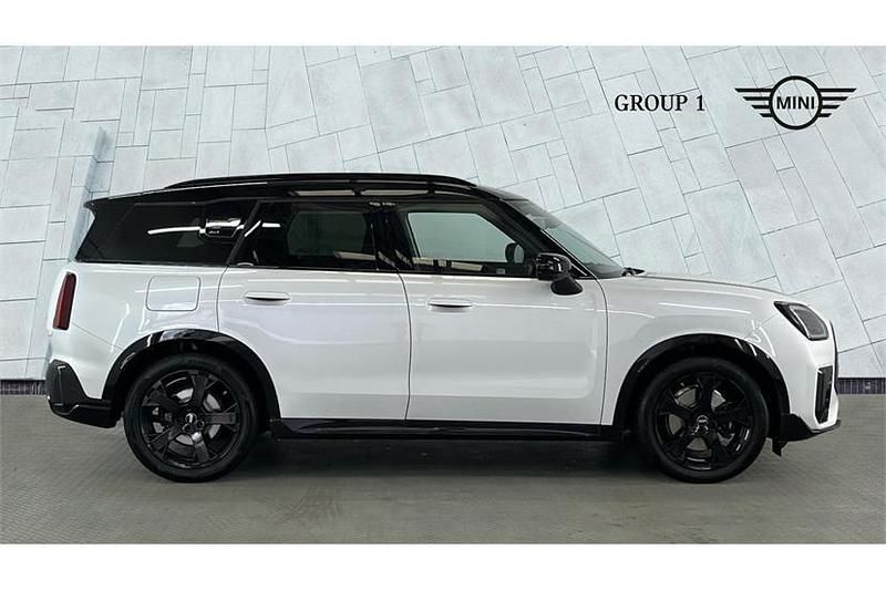 New Mini Countryman Sport 218 HP (160 kW) 2025 Nanuq white SUV