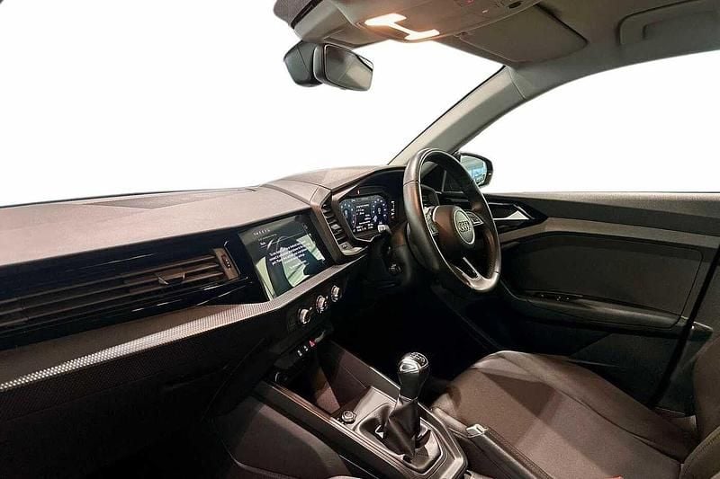 Used Audi A1 Design 94 HP (69 kW) 2022 Manhattan grey metallic SUV