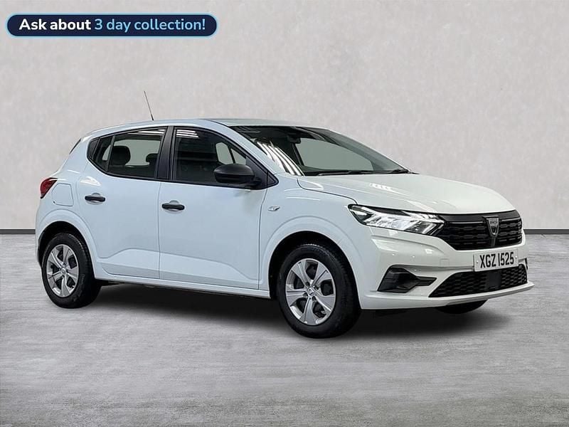 White Used 2022 Dacia Sandero Essentiel Hatchback | £8,790 (Good price) - Image 1/4