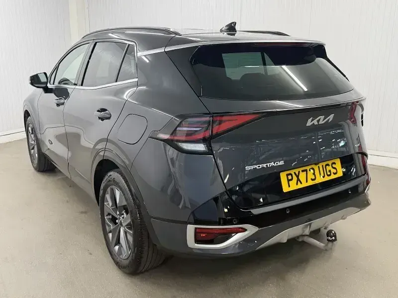Used Kia Sportage GT-Line 136 HP (100 kW) 2023 Grey SUV