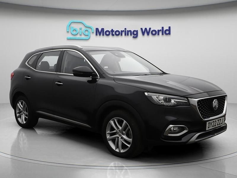 Black Used 2022 MG HS Exclusive SUV | £13,475 (Fair price) - Image 1/4