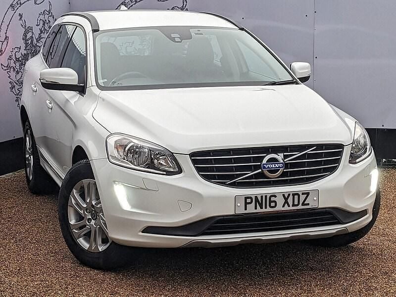 White Used 2016 Volvo XC60 SE SUV | £13,795 (Fair price) - Image 1/4