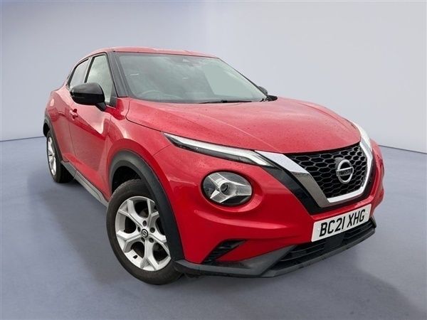 Red Used 2021 Nissan Juke N-Connecta SUV | £12,636 (Good price) - Image 1/1