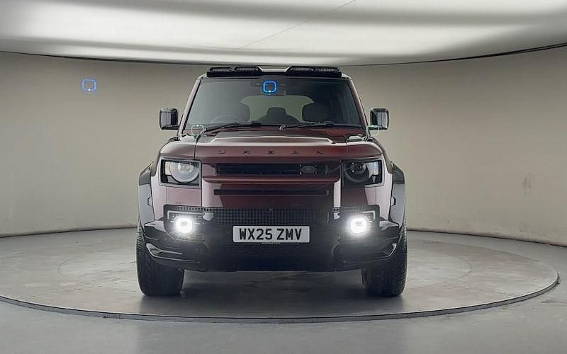 Used Land Rover Defender S 350 HP (257 kW) 2024 Sedona red SUV