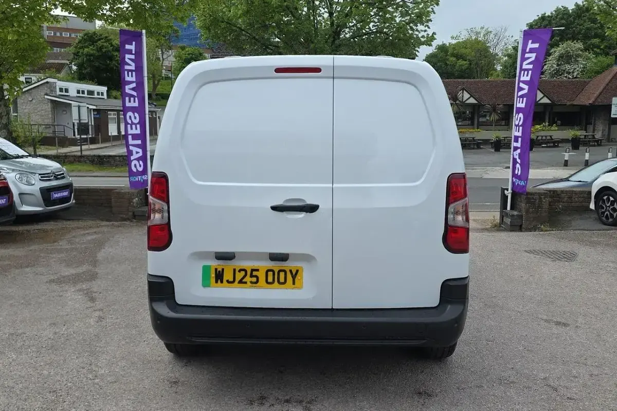 Nouvelle Citroën e-Berlingo 98 kW (134 ch) 2025 Blanc Monospace