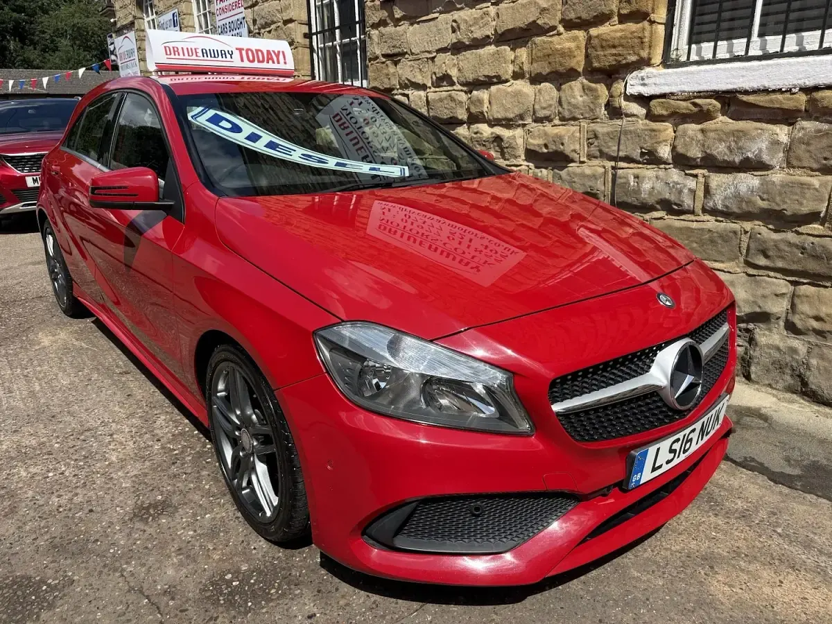 Used Mercedes A200 AMG line 2016 Red Hatchback