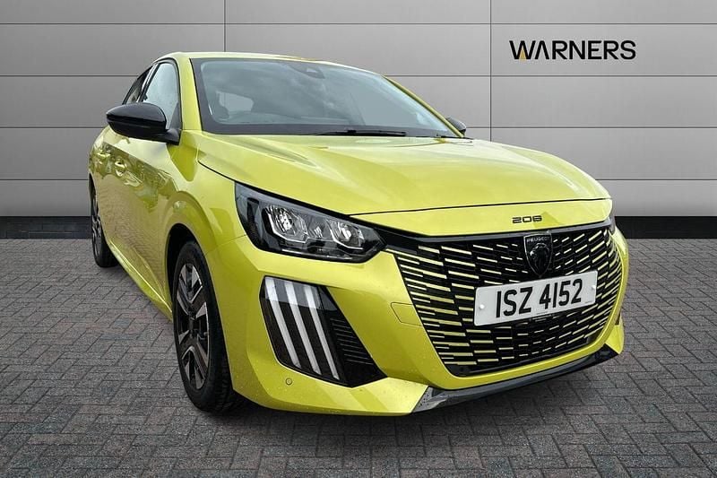 Used Peugeot 208 Allure 99 HP (72 kW) 2024 Yellow Hatchback