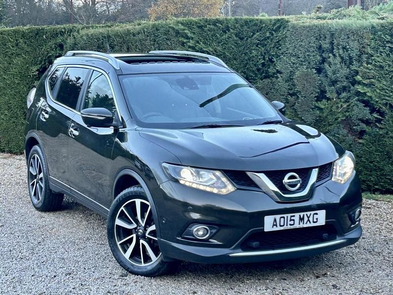 Used Nissan X-Trail Tekna 2015 Green SUV
