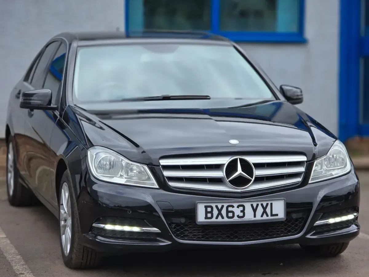 Used Mercedes C220 Executive 2013 Black Sedan