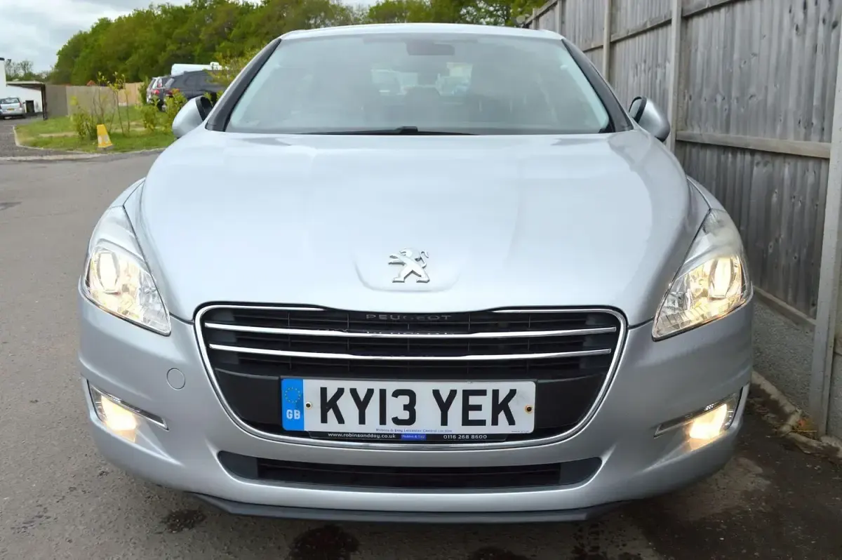 Begagnad Peugeot 508 Allure 140 HK (102 kW) 2013 Silver Sedan