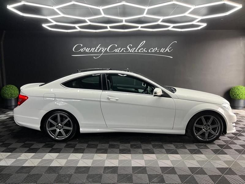 White Used 2015 Mercedes C220 Sport Edition Coupe | £8,390 (Super price) - Image 1/2