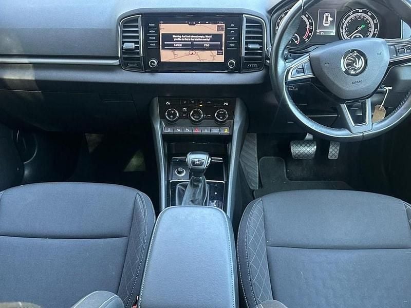 Used Skoda Karoq SE Technology 115 HP (84 kW) 2018 White SUV