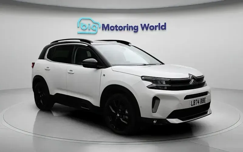Używany Citroën C5 224 KM (164 kW) 2024 Hatchback