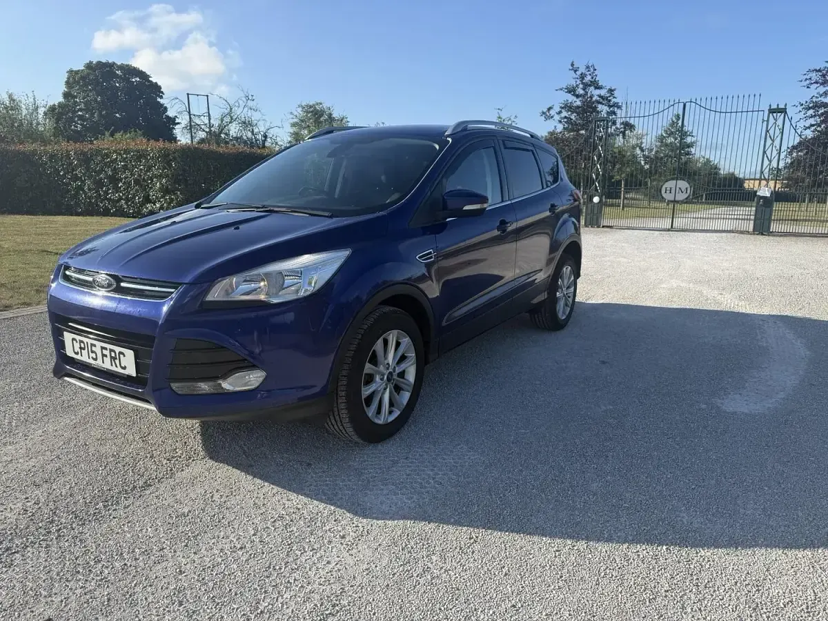 Used Ford Kuga Titanium 150 HP (110 kW) 2015 Blue SUV