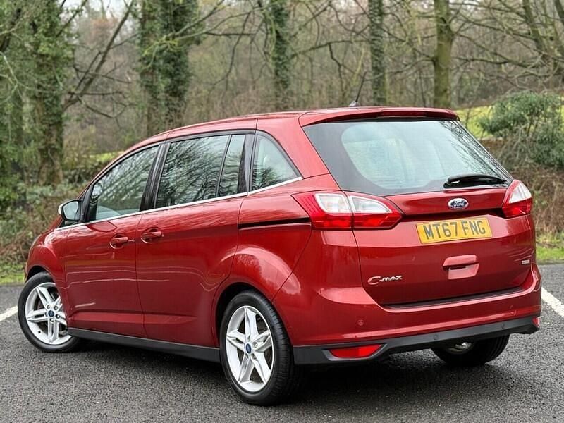Used Ford Grand C-Max Titanium X 125 HP (91 kW) 2018 Red MPV