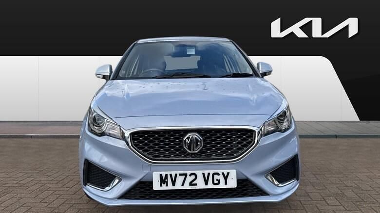 Used MG MG3 Exclusive 106 HP (77 kW) 2022 Silver Hatchback