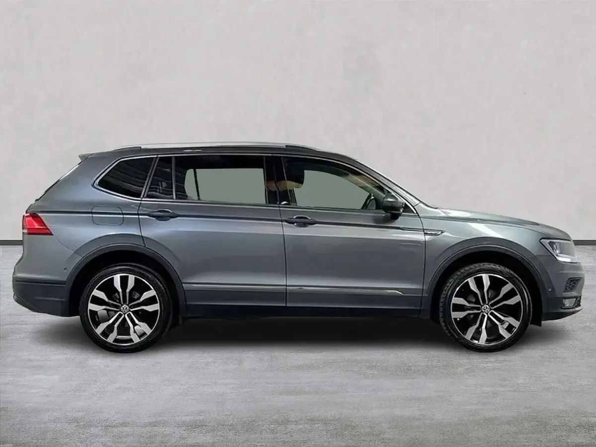 Used VW Tiguan Allspace Match 150 HP (110 kW) 2019 Grey SUV