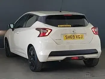 Used Nissan Micra Acenta 100 HP (73 kW) 2019 White Hatchback