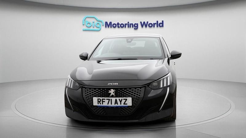 Used Peugeot 208 GT 102 HP (75 kW) 2022 Black Hatchback