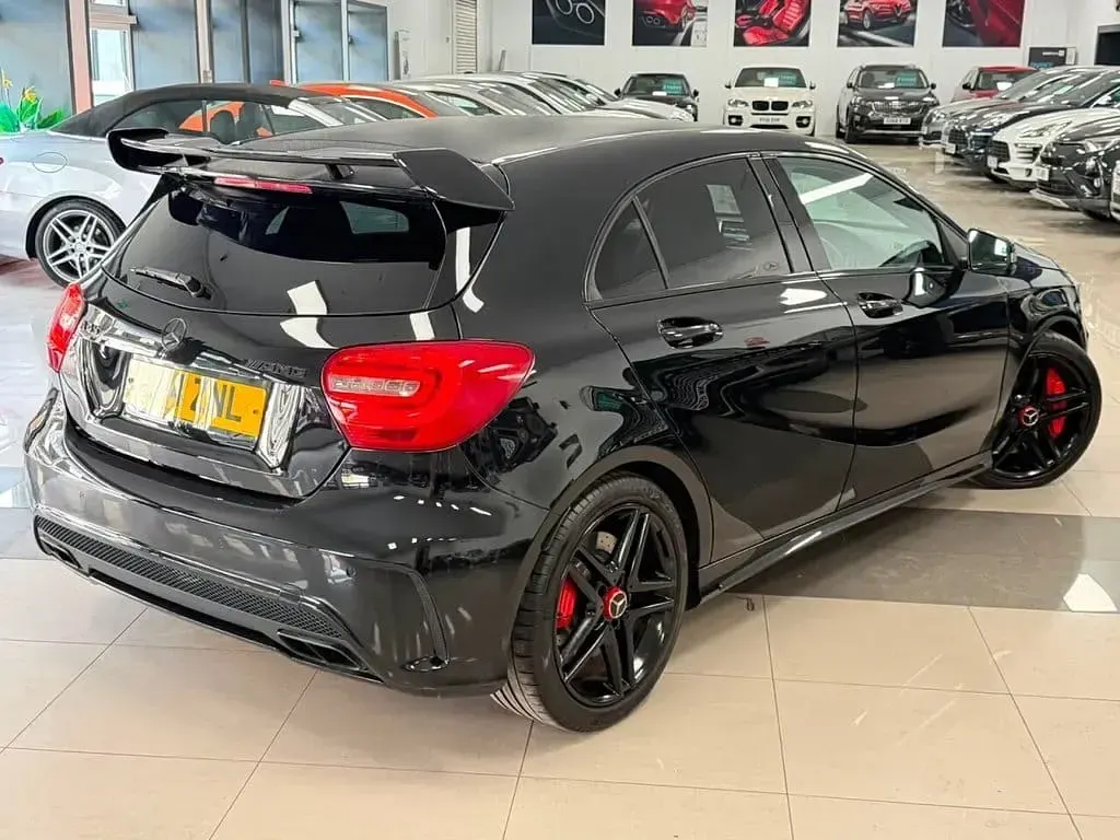 Used Mercedes A45 AMG AMG 360 HP (264 kW) 2014 Black Hatchback