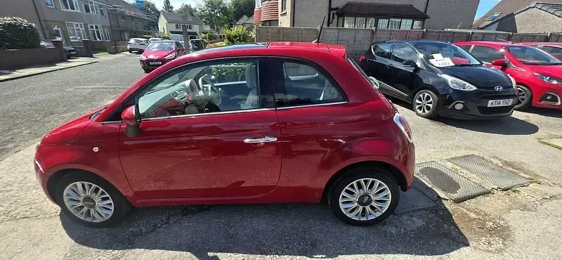 Used Fiat 500 Lounge 69 HP (50 kW) 2014 Red Hatchback