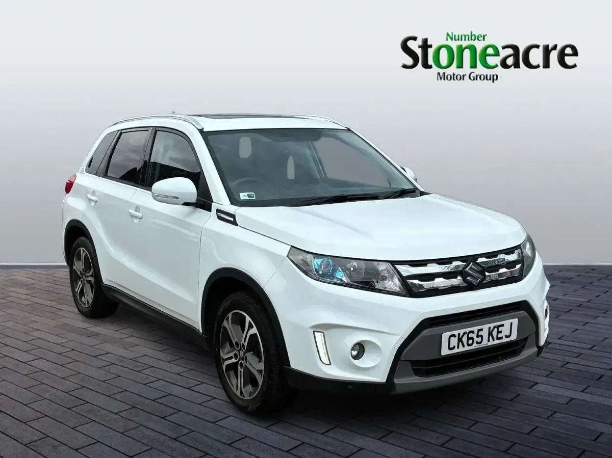 Second-hand Suzuki Vitara SZ5 120 CP (88 kW) 2015 Alb SUV