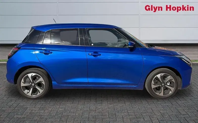New Suzuki Swift 82 HP (60 kW) 2026 Blue Hatchback