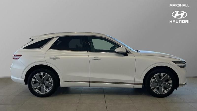 Used Genesis GV70 Sport 360 kW (490 HP) 2024 White  SUV