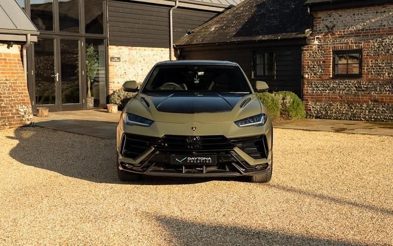 Used Lamborghini Urus 666 HP (489 kW) 2024 SUV