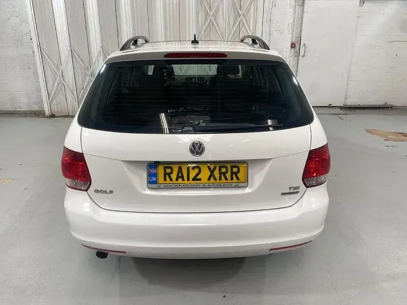 Used VW Golf VII SE 122 HP (89 kW) 2012 White Estate