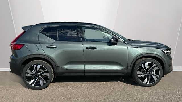 Used Volvo XC40 Ultra 161 HP (118 kW) 2026 SUV