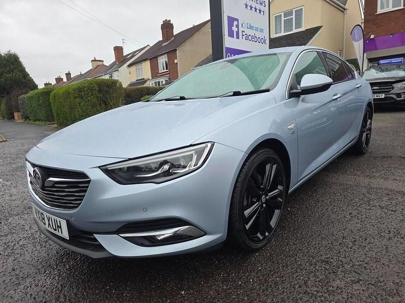 Used Vauxhall Insignia Elite 170 HP (125 kW) 2018 Silver Hatchback