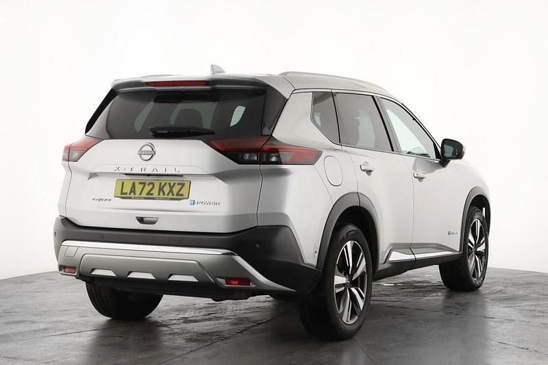 Used Nissan X-Trail Tekna 213 HP (156 kW) 2023 Silver SUV