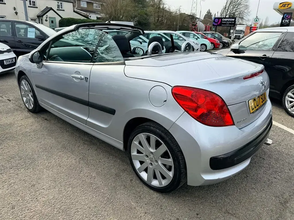 Used Peugeot 207 CC GT 120 HP (88 kW) 2007 Silver Cabriolet