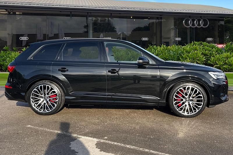 New Audi SQ7 Black Edition 2025 Black SUV