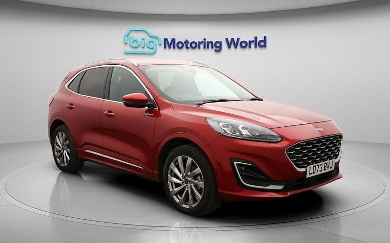 Used Ford Kuga Vignale 224 HP (164 kW) 2023 Red SUV